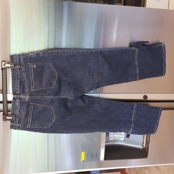 💕SUSAN GRAVER💕 Regular High Stretch Denim Crop Jeans with Ties 8P - Picture 9 of 16